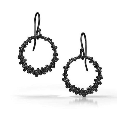 Pebble Circle Drop
Oxidized silver Pebble Circle Drop
Oxidized silver